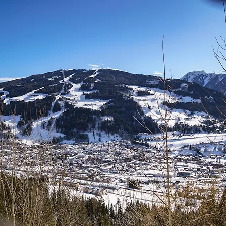 Und Berg